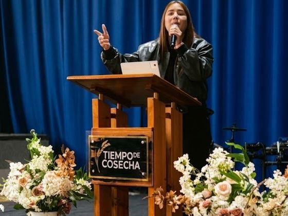 Fotografía de predicadores - Iglesia Tiempo de Cosecha